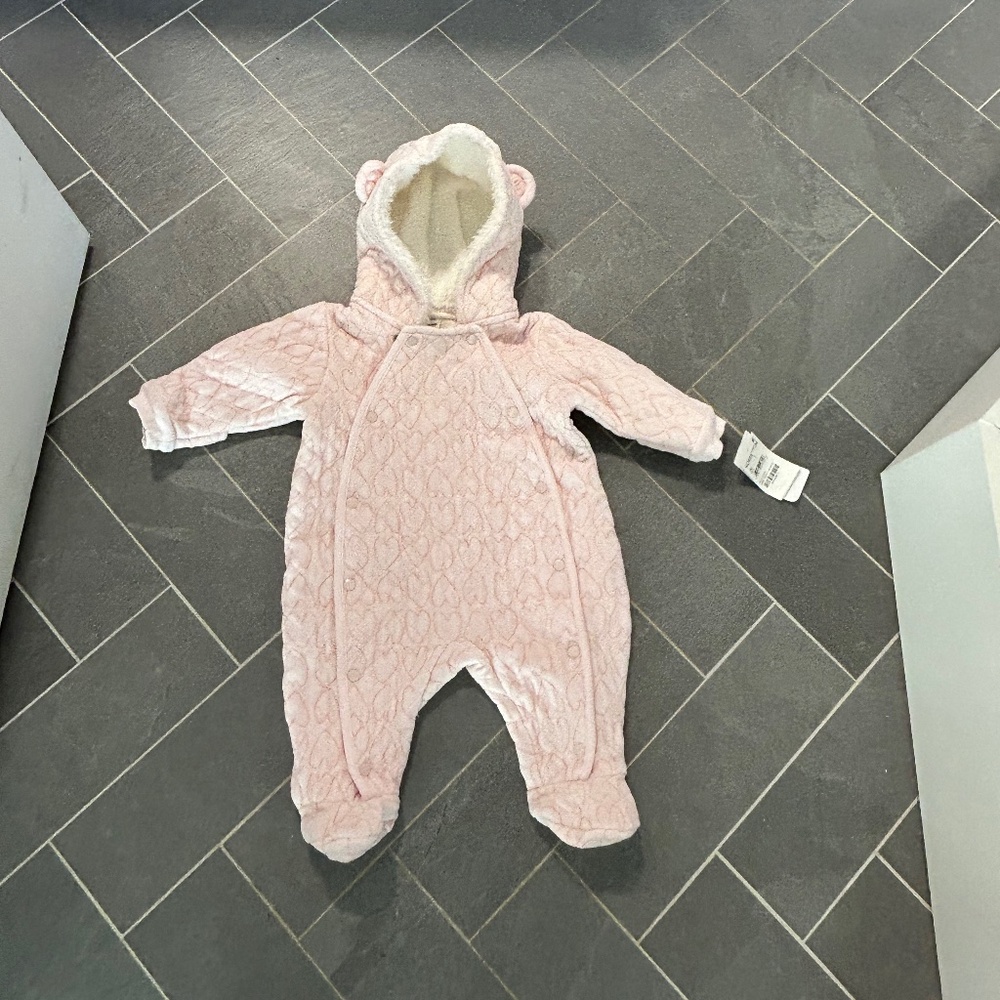 NEW NWT NORDSTROM PINK HEART Hooded Quilted Fleece BABY Bunting 3 M VALENTINES
